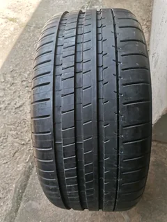 New 1x 255/45/19 Michelin pilot super sport