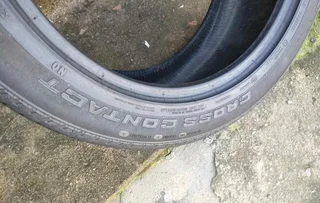 2x 275/45/20 Continental Cross contact LX
