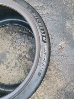 2x 315/30/22 Michelin pilot sport 4S