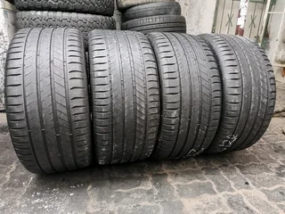 4x 295/40/20 Michelin latitude sport 3