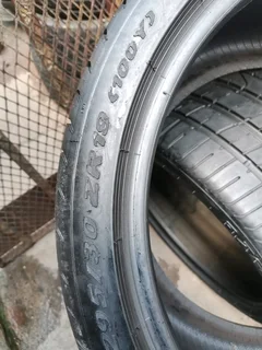 2x 295/30/19 Pirelli Pzero normal Tyres