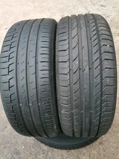 2x 205/45/17 Continental