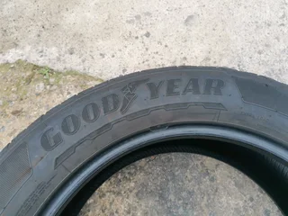 Set 255/55/19 Goodyear Wrangler Territory