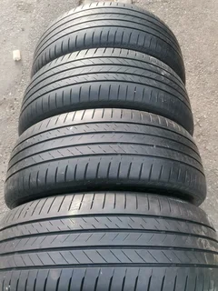 4x 235/55/19 Bridgestone Alenza