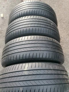 4x 235/55/19 Bridgestone Alenza