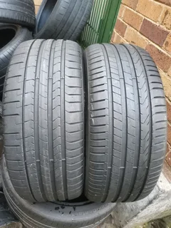 2x 245/45/18 Pirelli pzero