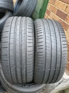 2x 245/45/18 Pirelli pzero