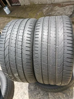 2x 295/35/21 Pirelli pzero normal Tyres