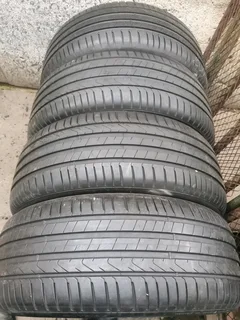 4tyres 245/50/19 Pirelli Cinturato P7 normal Tyres like new