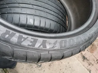 2x 265/35/20 Goodyear Eagle F1 asymmetric 2