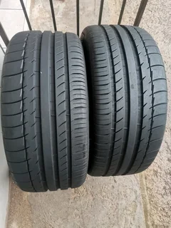 2x 235/40/18 Michelin pilot sport like new