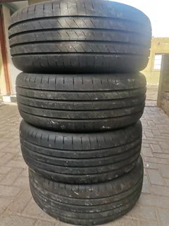 Set 4x 245/50/19 Goodyear Eagle F1 asymmetric 6 like new