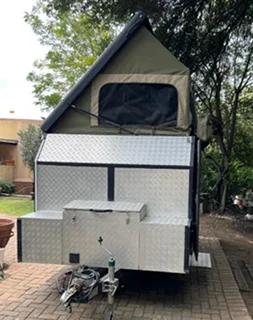 2018 Lions Den Deluxe Off-Road