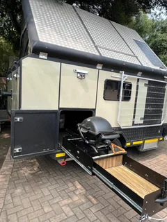 2018 Lions Den Deluxe Off-Road