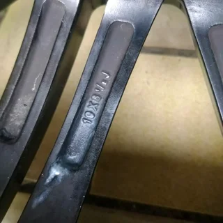 2x 19inch front and back