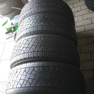 4x255 /55/19 Pirelli Scorpion