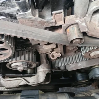 Paving and Tarring Driveways.