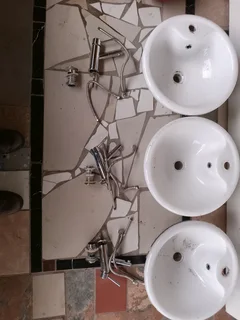 Used basin, taps, flexi connecters and pop up waste R1350 for everything price negotiable
