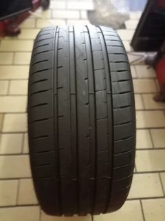 245_35_20x1 Goodyear Eagle F1