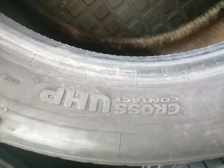 275_50_20x2 CONTINENTAL CROSS CONTACT UHP