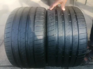 295_30_19x2 Bridgestone Potenza Sport