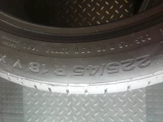 225 _45_18x2  CONTINENTAL Contisportcontact5 SSR