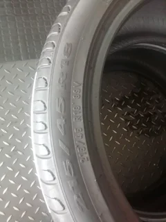 215_45_18x2 PIRELLI Cintirato P7