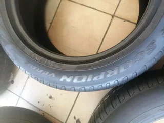 255_50_19x2 PIRELLI SCORPION Verde RUNFLAT