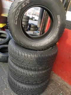 265_70_17x4 COOPER DISCOVERE AT3