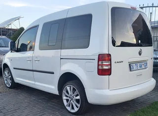 2013 Volkswagen Caddy CrewBus 7 seater 2.0TDI, FSH, Manual (R124999)