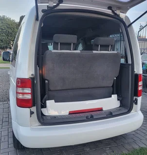 2013 Volkswagen Caddy CrewBus 7 Seater 2.0TDI, FSH, Manual (R124999)