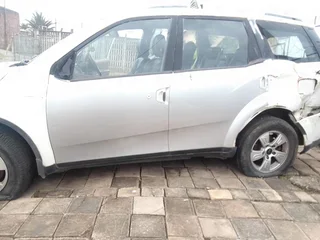 2011 Mahindra XUV500 SUV