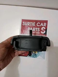 Left hand side engine mounting for sale - land cruiser HJ45 2H