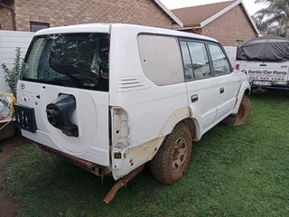 Prado breaking stripping for spares