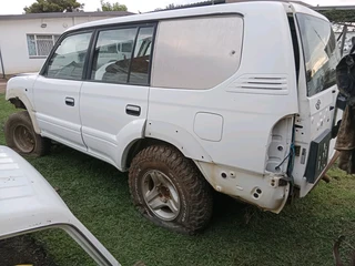 Prado breaking stripping for spares