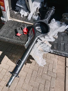 Rear diff casing / rear diff housing for sale - land cruiser 79 series 2002