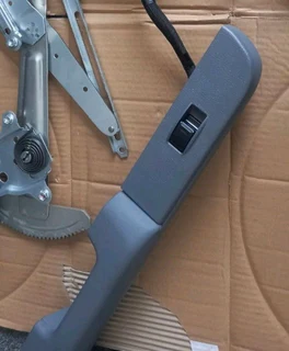 Passenger door window switch for sale -  Toyota Land Cruiser 79 series single cab