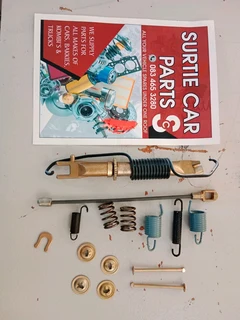 Rear wheel handbrake spring kit for sale - Toyota Land Cruiser 79 series