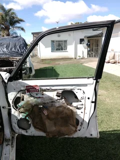 Drivers door right front door for sale Toyota Prado 90 95 series