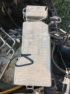 Fuse box for sale Prado J95