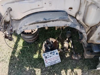 Left front fender liner for sale Land Cruiser 100 series