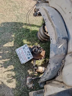 Left front fender liner for sale Land Cruiser 100 series