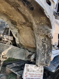 Left front fender liner for sale Land Cruiser 100 series