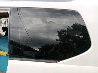 Prado 120 - left rear body glass for sale