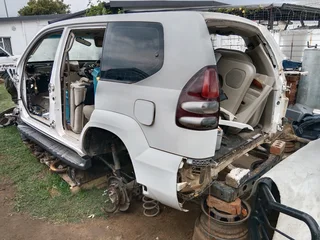 Prado 120 cab chassis for sale