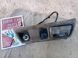 Toyota Land Cruiser 100 series - spares for sale (item 1 to 7)