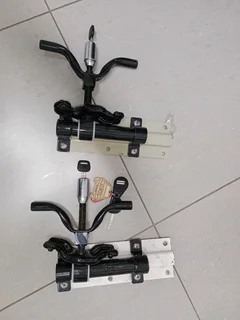 Land cruiser 79 series - side shaft &amp; spare wheel bracket for sale