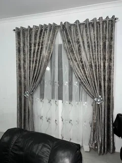  Transform Your Home with Perfect Curtains!  