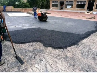 TARRING &amp; RETAINER BLOCKS