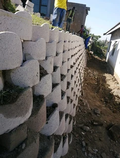 RETAINING WALLS(Gblocks)